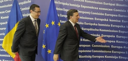 Minulý týden si šéf eurokomisařů Barroso pozval na kobereček premiéra Pontu.