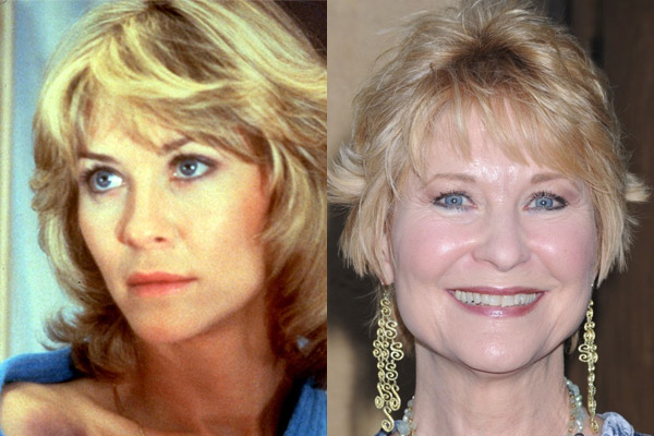 Herečka Dee Wallaceová ve filmu Kvílení vlkodlaků z roku 1981 (vlevo) a v současnosti. Ve svých třiašedesáti letech stále neztratila šarm.