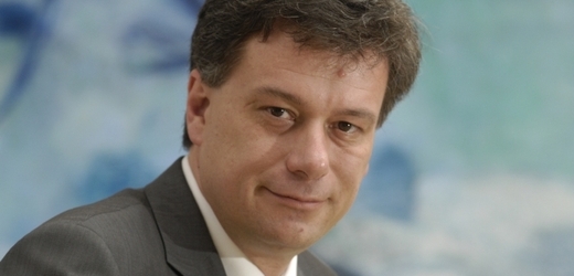 Ministr spravedlnosti Pavel Blažek se stále zdráhá jmenovat Lenku Bradáčovou.