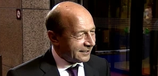 Prezident Traian Basescu čelí druhému referendu o odvolání. 
