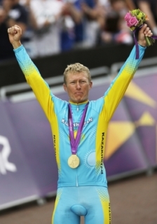 Alexandr Vinokurov vyhrál v kazašských barvách zlatou olympijskou medaili.