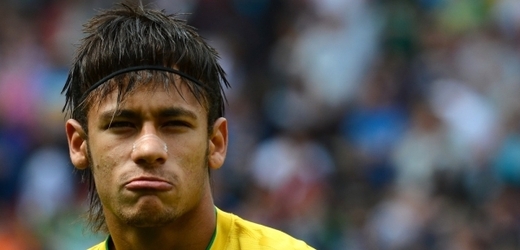 Brazilský supertalent Neymar vstřelil rozhodující gól. 
