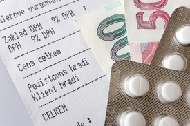 Nižší DPH platí například i na léky (ilustrační foto).