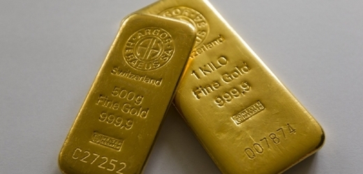 Investice do zlata je výnosnější než vklady u bank.