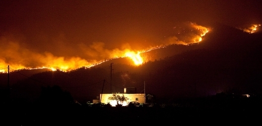 Kanárské ostrovy sužují od soboty dva velké požáry (ilustrační foto).