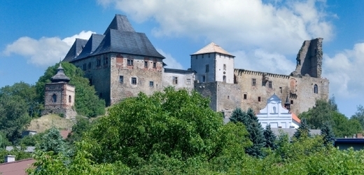 Gotický hrad v Lipnici nad Sázavou opět navštíví král Jiří z Poděbrad.