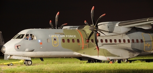 Letoun CASA C-295 M české armády.