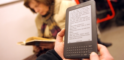 Elektronické čtečky, například Amazon Kindle. 