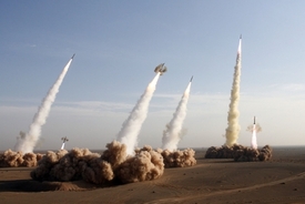 Írán disponuje několika desítkami balistických raket.