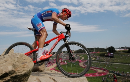 Biker Jaroslav Kulhavý na olympijské trati.