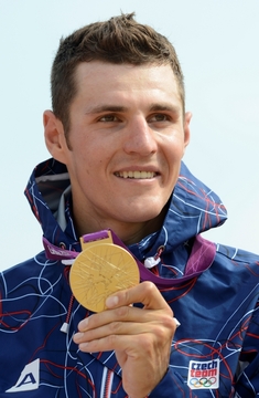 Biker Jaroslav Kulhavý, olympijský vítěz v závodu horských kol.