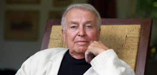 Český spisovatel Pavel Kohout.