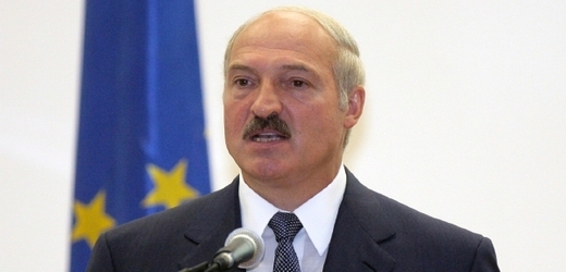 Lukašenko chce donutit Brusel revidovat svou černou listinu nežádoucích osob.