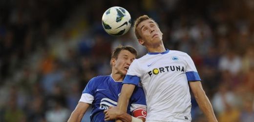 Fotbalisté Liberce remizovali v úvodním utkání 4. předkola Evropské ligy doma s ukrajinským Dněpropetrovskem 2:2. 