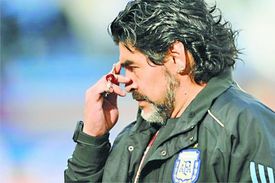 Milovník fotbalu, Fidela Castra a kokainu - Diego Maradona.