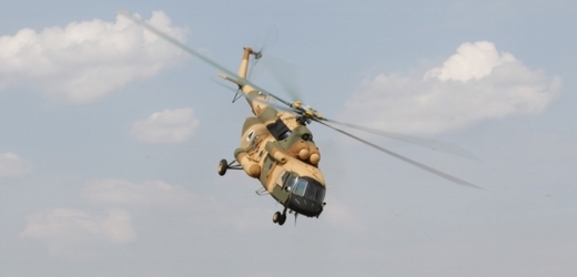 Afghánský pilot vrtulníku Mi-17 nejspíš emigroval i s tlumočníkem (ilustrační foto).