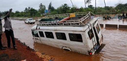 Senegalský prezident hodlá zlepšit opatření proti pravidelným záplavám.
