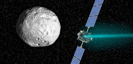 Sonda Dawn prozkoumala Vestu (na snímku) a nyní míří k trpasličí planetě Ceres.
