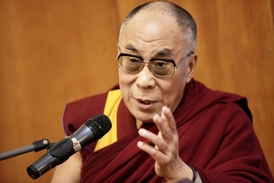 Nečas prý nikdy neobhajoval zachování instituce dalajlamy.