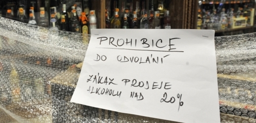 V Česku byla vyhlášena prohibice.