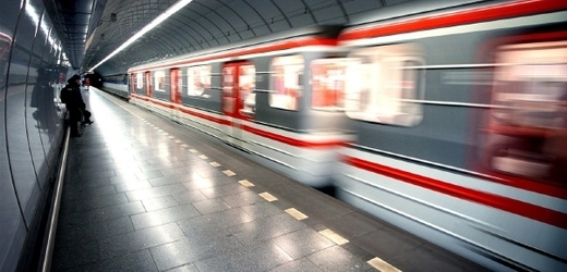 Pražské metro už zažilo několik výluk, poslední zářijový týden nepojede celá linka A (ilustrační foto).