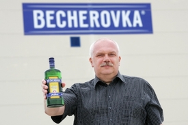 Výrobní manažer Becherovky.