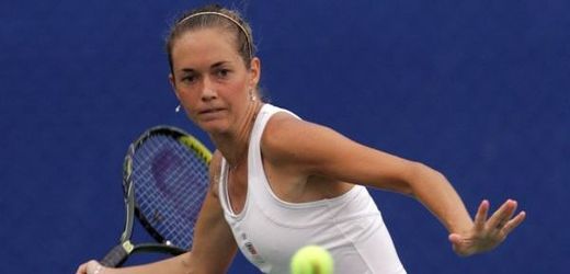 Klára Zakopalová postoupila na tenisovém turnaji v Soulu do druhého kola. 