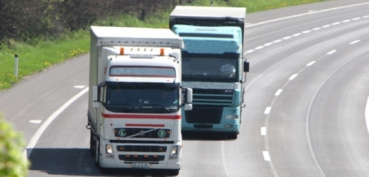 Výběr mýta z kamionové dopravy na německých spolkových silnicích výrazně předčil očekávání.