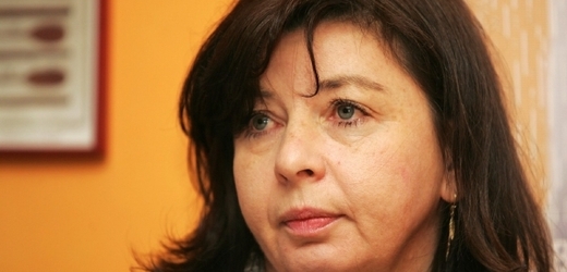 Bývalá náměstkyně karlovarského primátora Monika Makkiehová skončila v policejní vazbě.