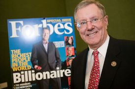 Steve Forbes, šéf magazínu Forbes.  