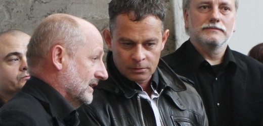 Jiří Balvín rozmlouvá s Filipem Renčem (zleva, ilustrační foto).