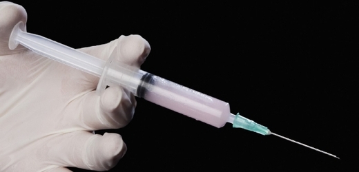 Stovky Američanů dostali vadné injekce steroidů při anestetických zákrocích.