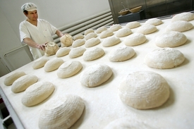 Roční spotřeba chleba na jednoho Čecha stoupla.