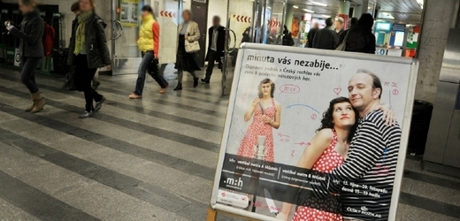 Minutové hry zní vestibuly metra ve stanici Můstek.