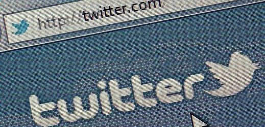 Sociální síť Twitter poprvé v historii zablokovala jeden z účtů svých uživatelů. 