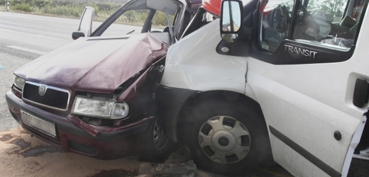 Za mnohými haváriemi je špatný technický stav vozidla (ilustrační foto).
