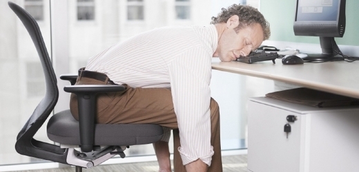 Nedostatek spánku neškodí pouze kariéře, ale také zdraví.