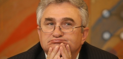 Předsedou Senátu pravděpodobně zůstane Milan Štěch.