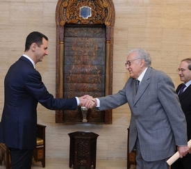 Brahímí vyzdvihl "otevřenost a věcnost" jednání s Asadem.