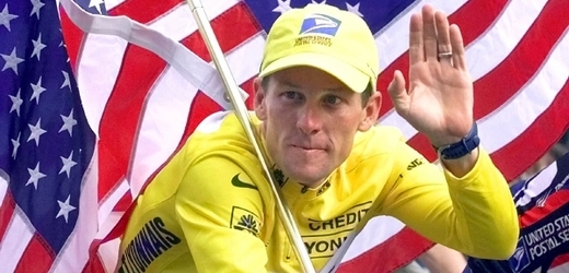Lance Armstrong na doping nedoplácí jenom v cyklistice.