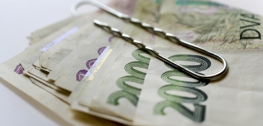 Žena podle soudu vyrobila více než 500 padělků bankovek v hodnotě 500, 1000 a 5 tisíc korun (ilustrační foto).
