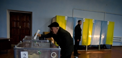 Pozorovatelé z postsovětských států ukrajinské volby pochválili.