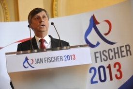 Nejžhavějším kandidátem podle odhadů je někdejší premiér Jan Fischer.