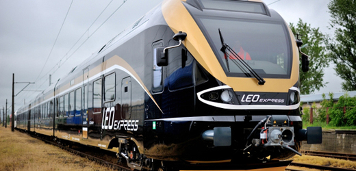 Vlak Leo Express.