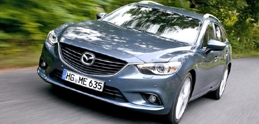 Nový designový jazyk značky demonstruje i Mazda6 kombi. 
