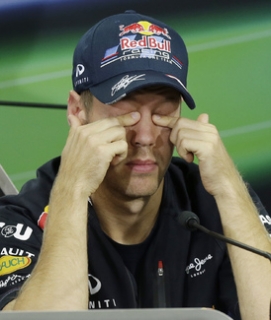 Sebastian Vettel z Red Bullu byl vyloučen z kvalifikace.