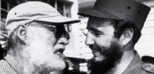 Fidel Castro s přítelem Ernestem Hemingwayem.