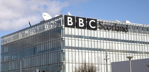 BBC se za chybu veřejně omluvila.