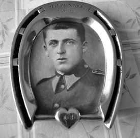 Karel Sládek jako československý voják v Masarykově pluku v Hodoníně.