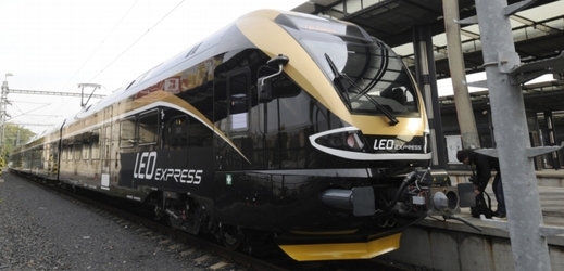 První vlak Leo Express dojel po osmé hodině ranní z Prahy do Ostravy.
